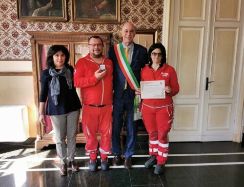 Assegnata dal Comune di Alassio una pergamena a due volontari della Croce Rossa Italiana